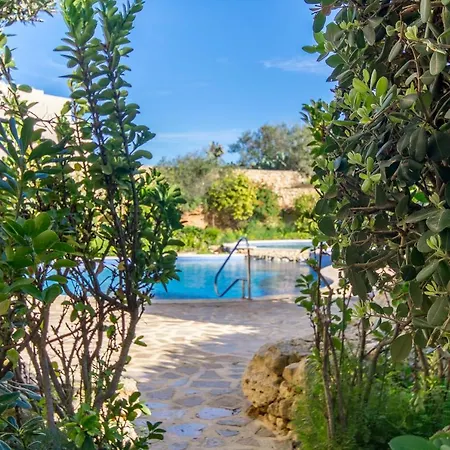 Sunny & Pool Quiet Gozo - Happy * Qala